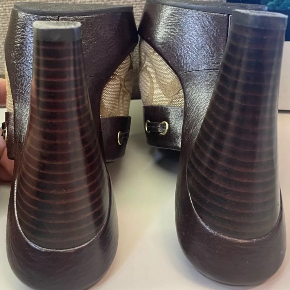 Coach Jodey Sig Mules A3623 Like New Without Tags Size 6B - Picture 6 of 10